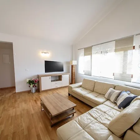 Apartments Vacanza 자다르