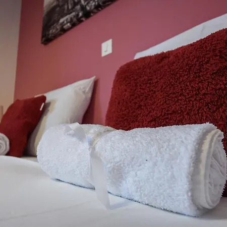 Apartments Vacanza 아파트